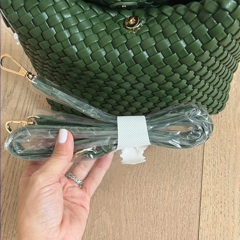 Forest Green Woven Leather Hobo Bag - Picture 3 of 3